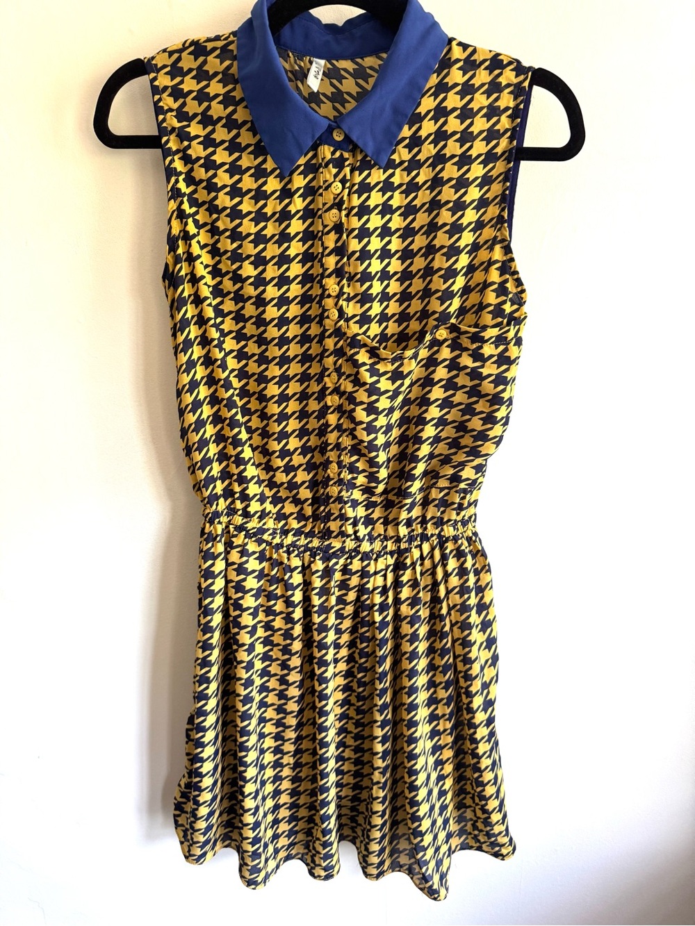 Blue Collar Yellow & Navy Houndstooth Sleeveless Dress